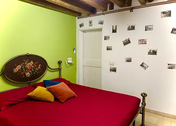 Casetta Vigo Bed & Breakfast 3*